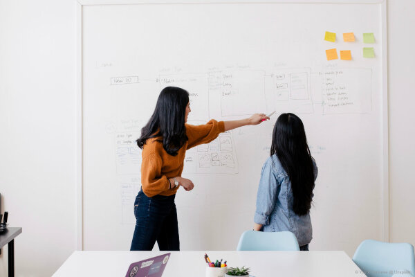 Was macht man in der Ausbildung E-Commerce? - Ausbildungsberuf im E-Commerce